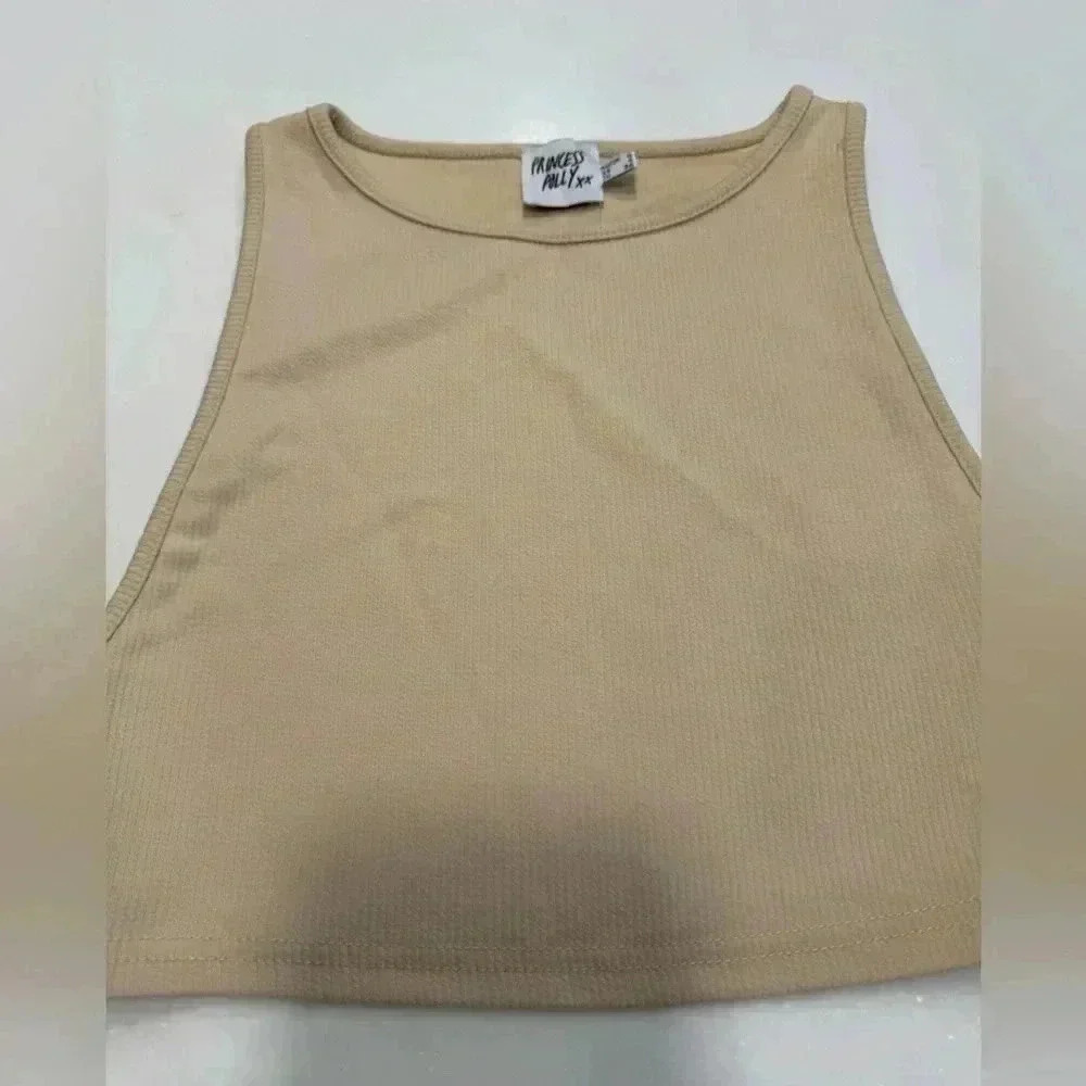 Princess Polly ribbed crop top nude size 4 NEW